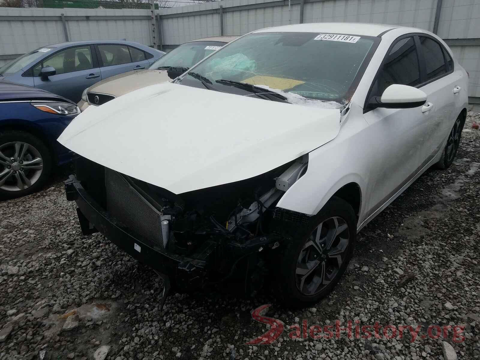 3KPF24AD8KE136612 2019 KIA FORTE