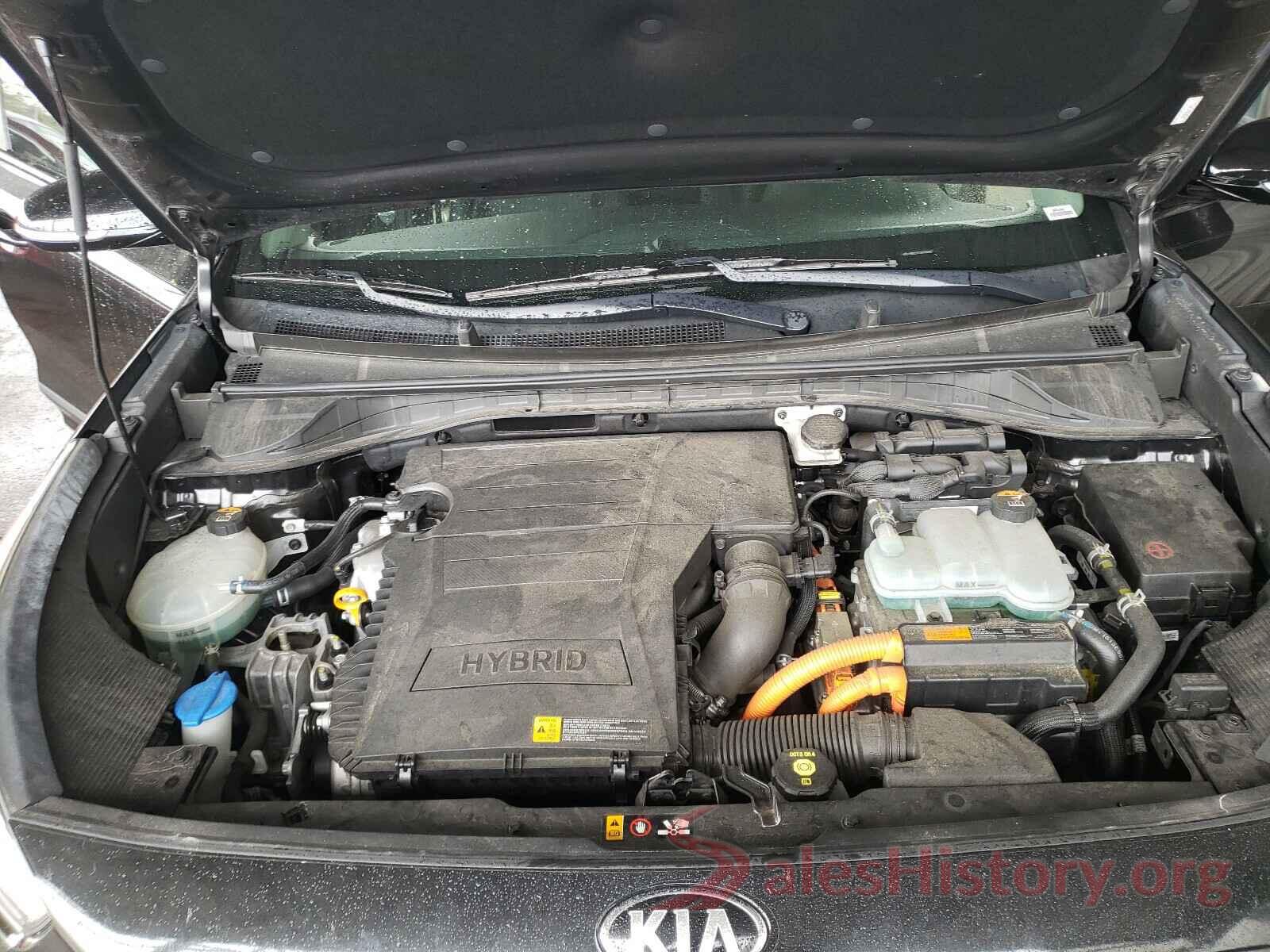 KNDCC3LC0H5083407 2017 KIA NIRO