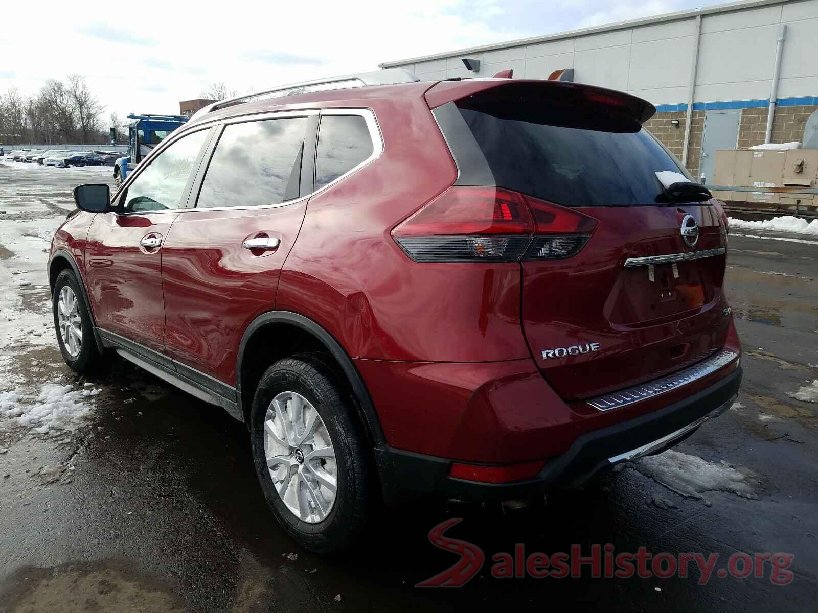 5N1AT2MV0JC846265 2018 NISSAN ROGUE