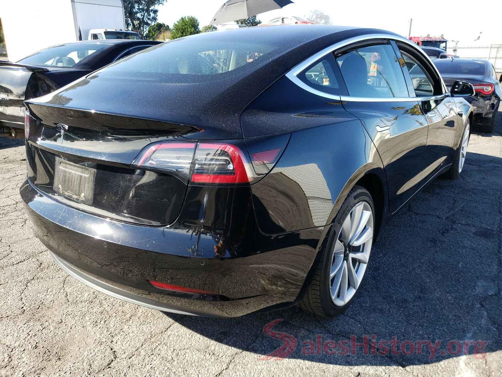 5YJ3E1EA6JF176074 2018 TESLA MODEL 3