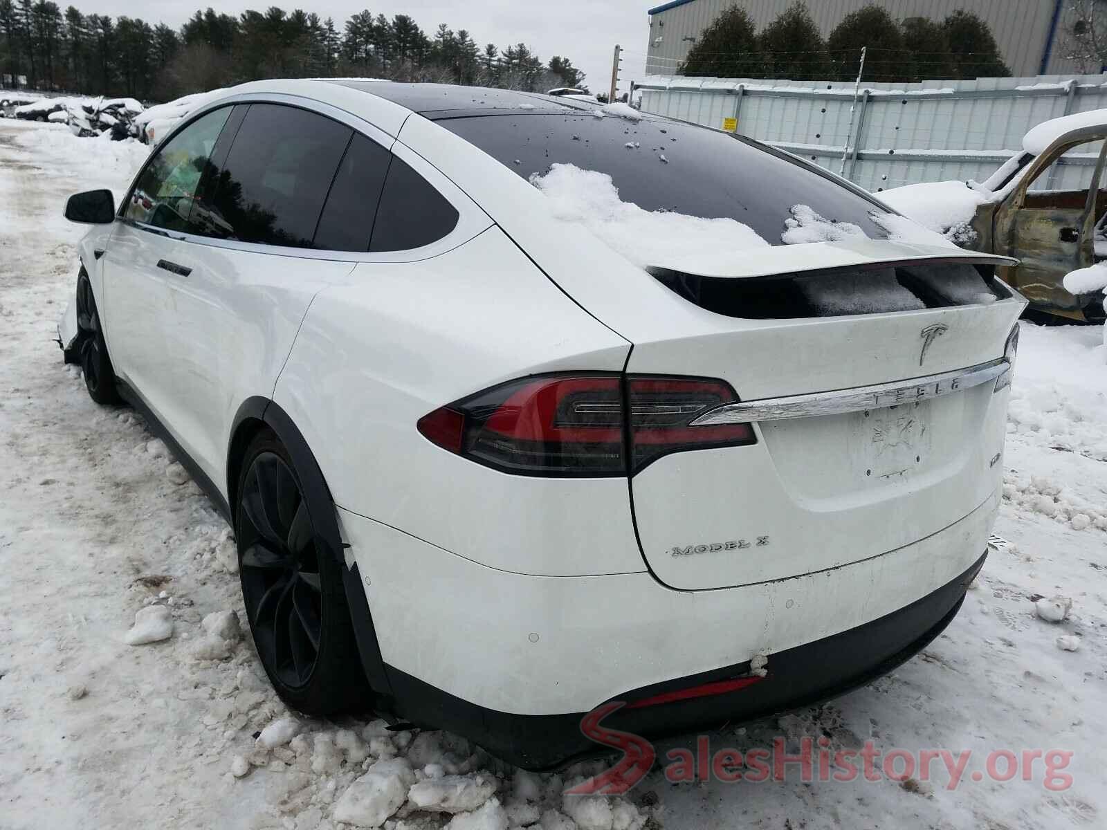 5YJXCBE2XJF111525 2018 TESLA MODEL X