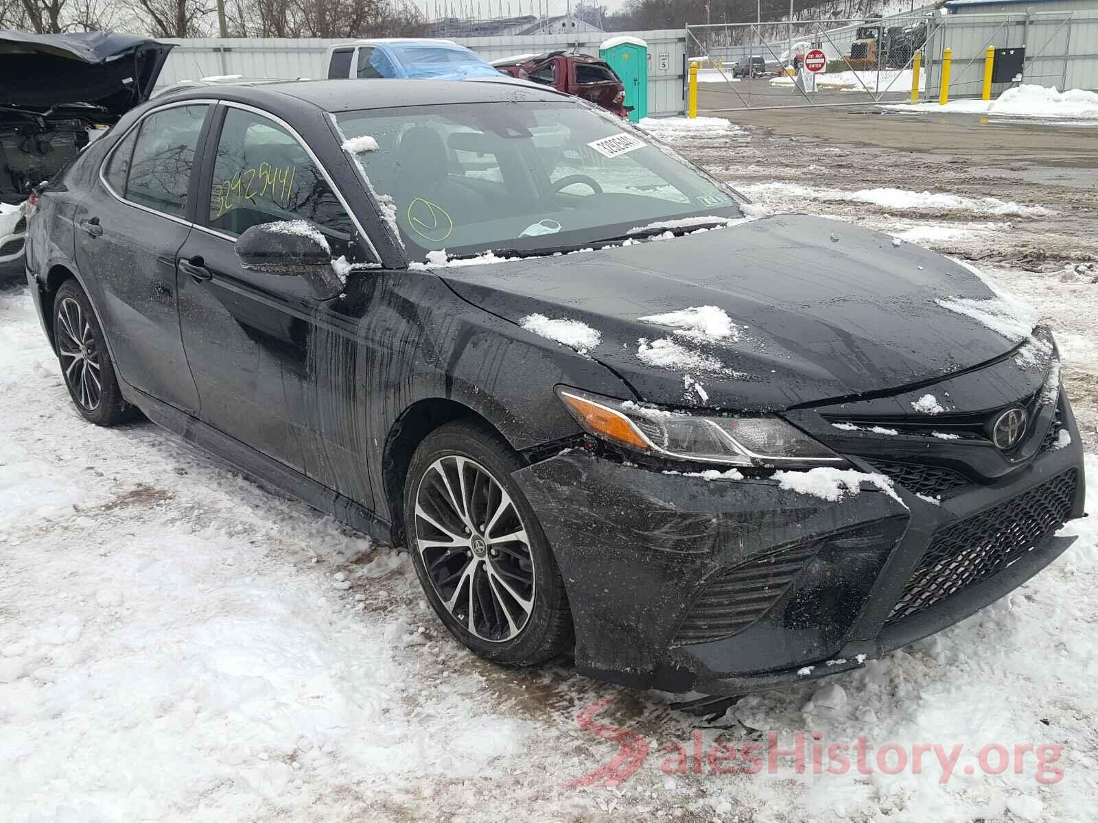 4T1B11HK6KU220686 2019 TOYOTA CAMRY