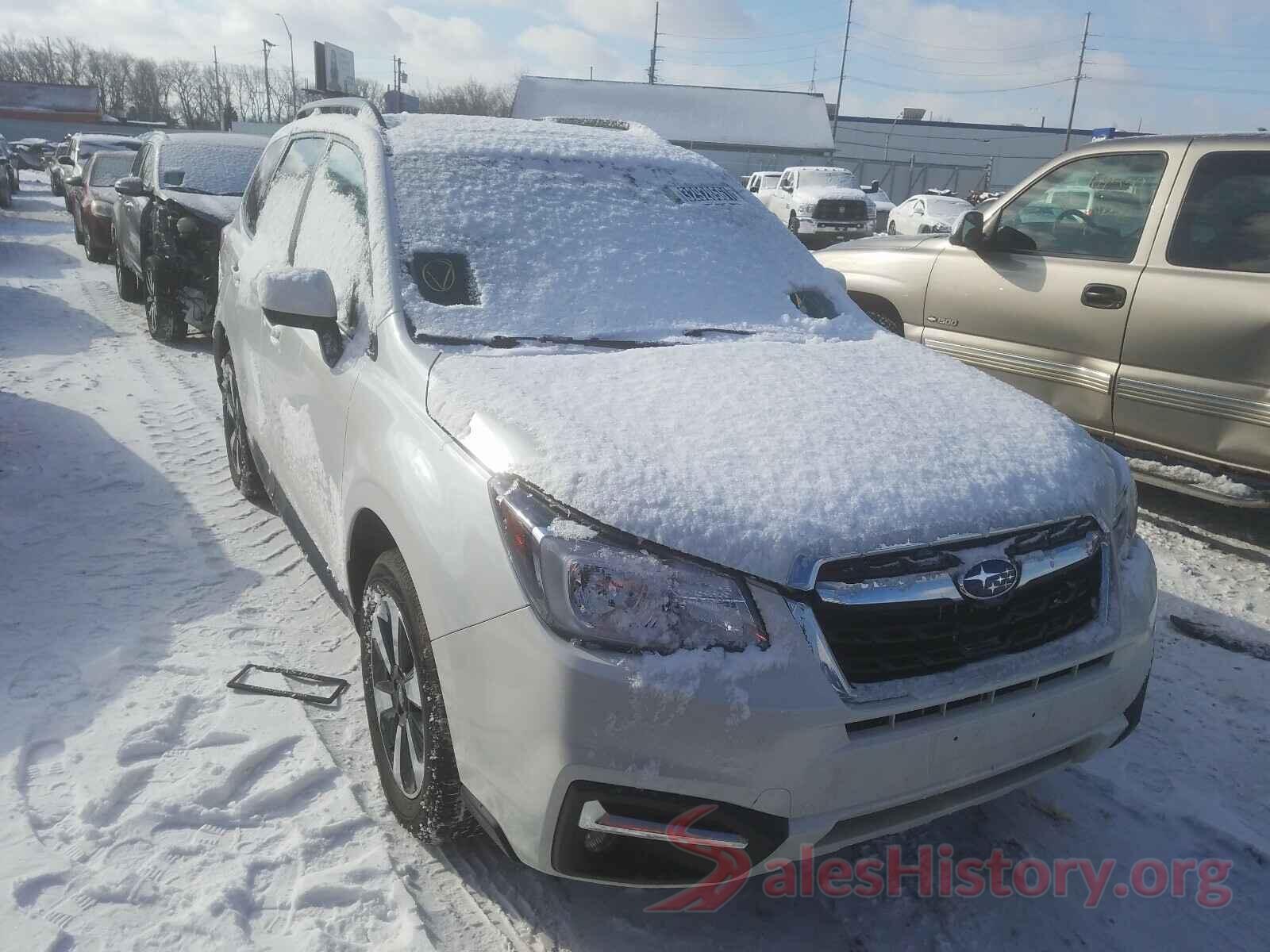 JF2SJAGC5JH543845 2018 SUBARU FORESTER