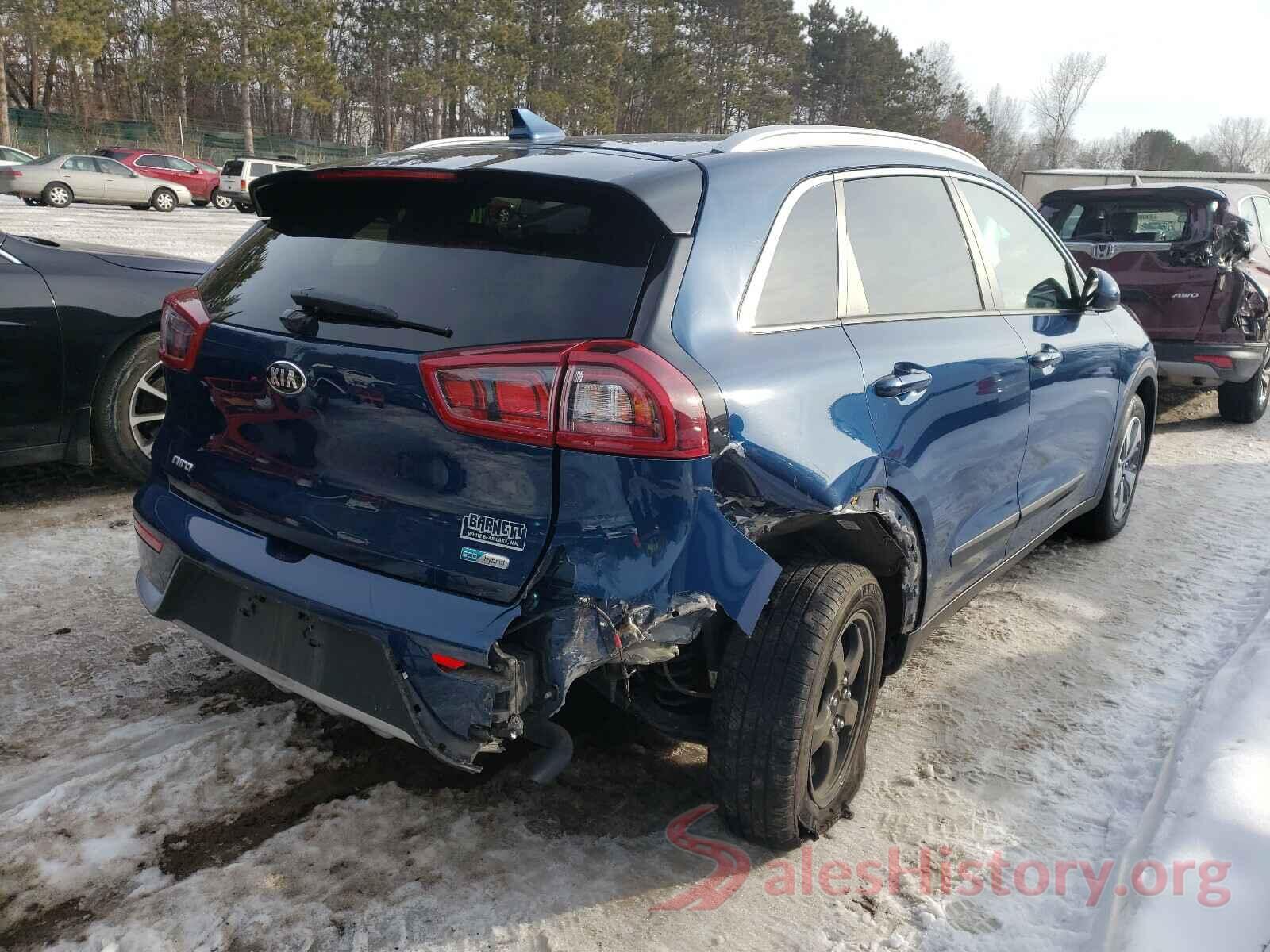 KNDCB3LC3K5262177 2019 KIA NIRO