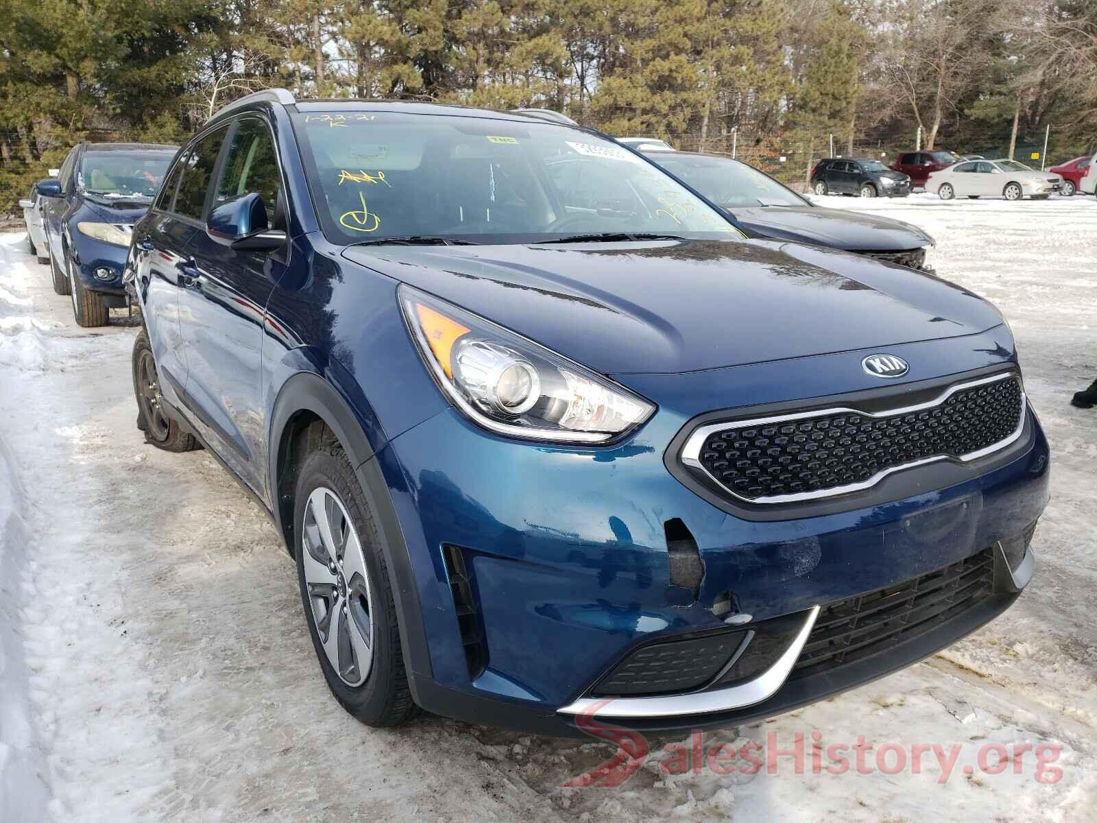 KNDCB3LC3K5262177 2019 KIA NIRO