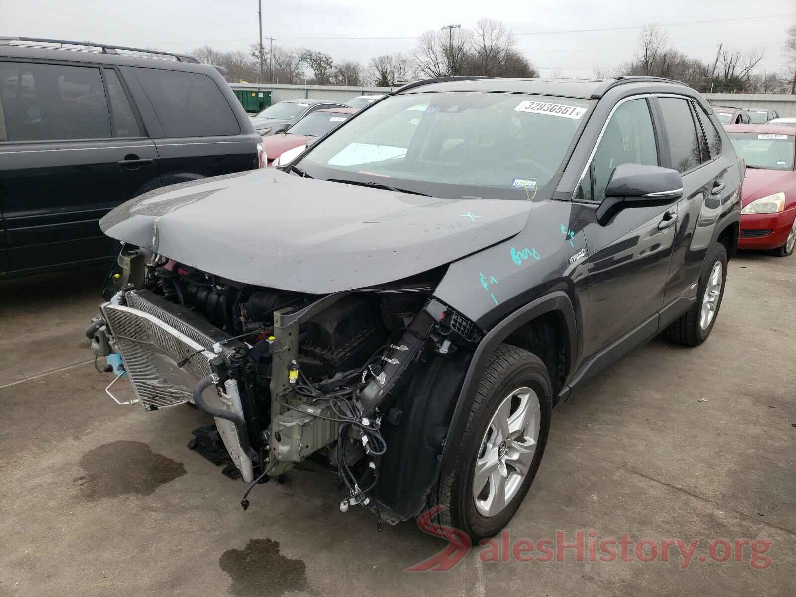 2T3RWRFV8KW021111 2019 TOYOTA RAV4