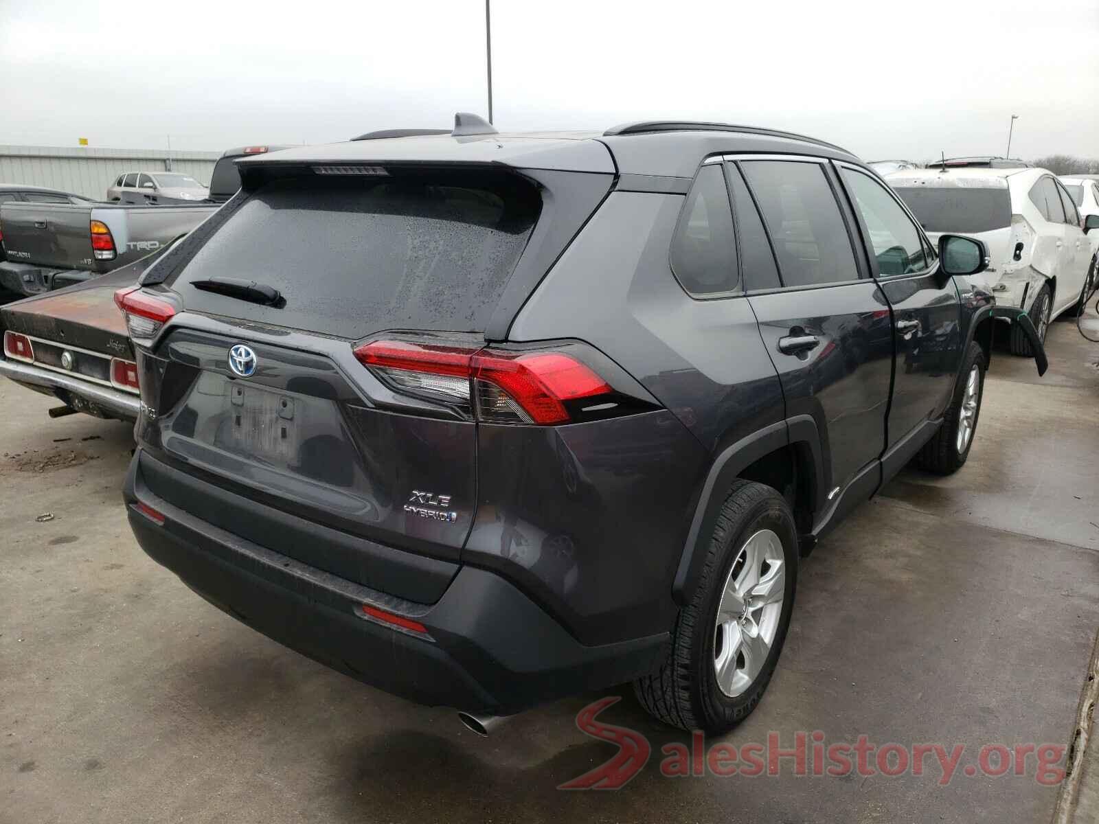 2T3RWRFV8KW021111 2019 TOYOTA RAV4