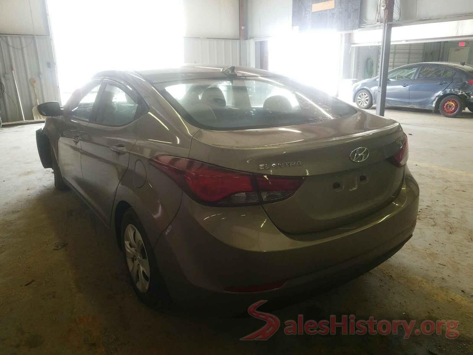 5NPDH4AE8GH794643 2016 HYUNDAI ELANTRA