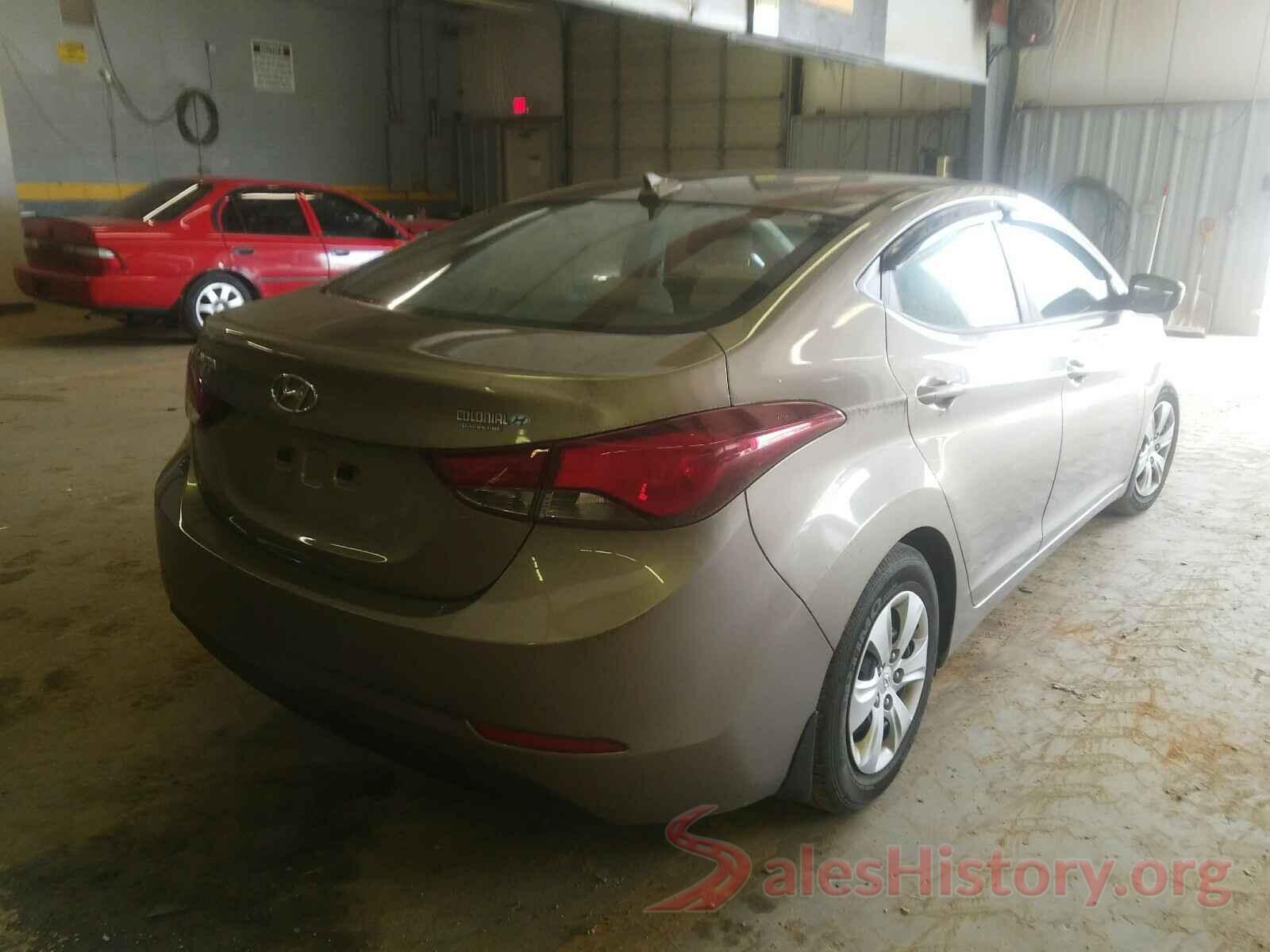 5NPDH4AE8GH794643 2016 HYUNDAI ELANTRA