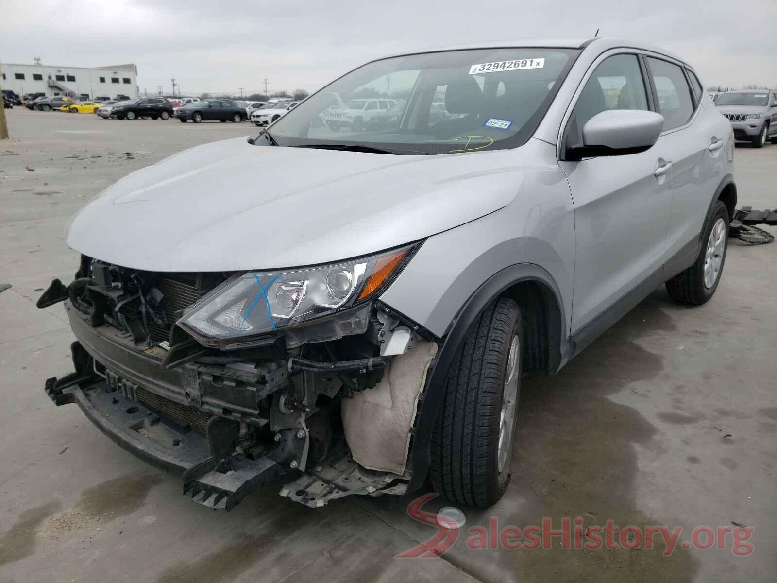 JN1BJ1CR0JW255335 2018 NISSAN ROGUE