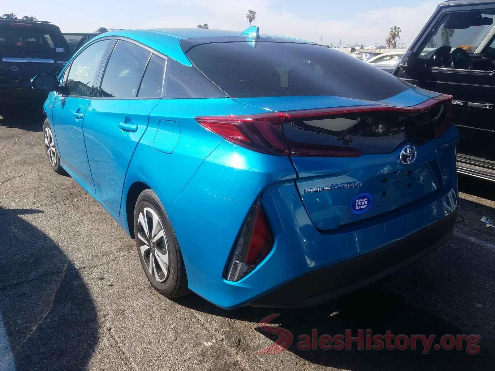 JTDKARFP0J3095142 2018 TOYOTA PRIUS