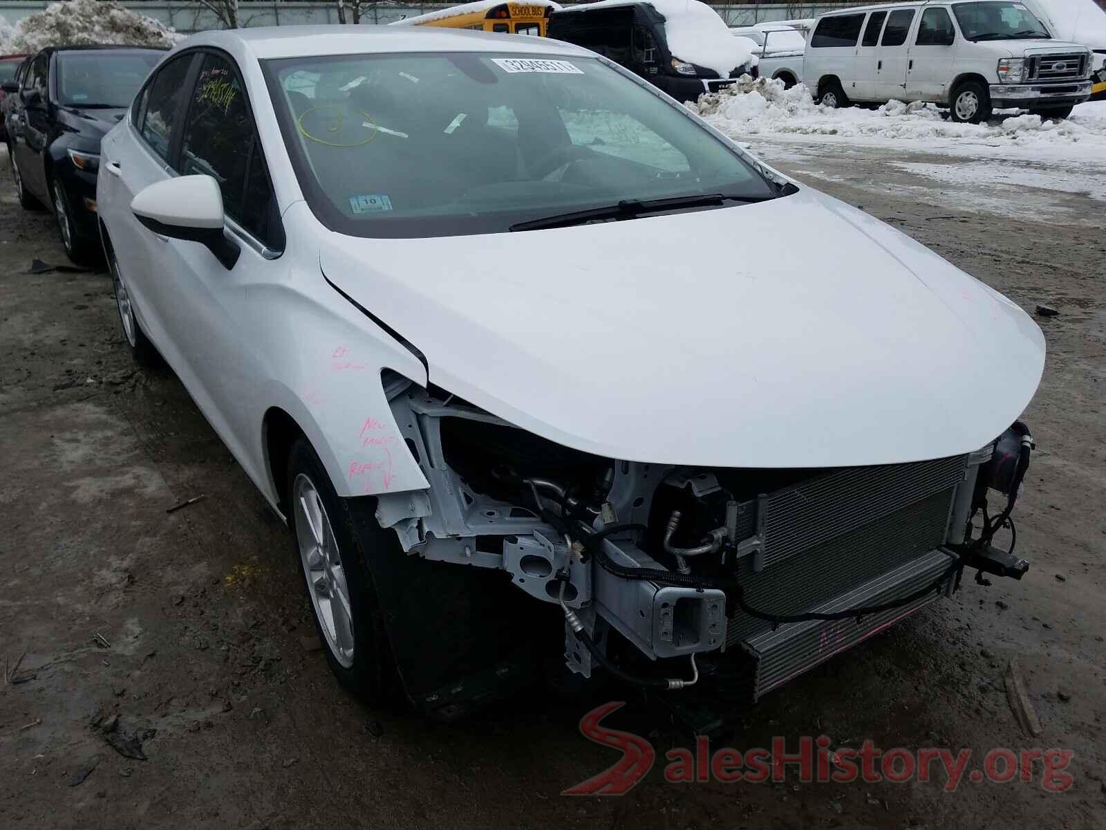 1G1BE5SM7J7228506 2018 CHEVROLET CRUZE