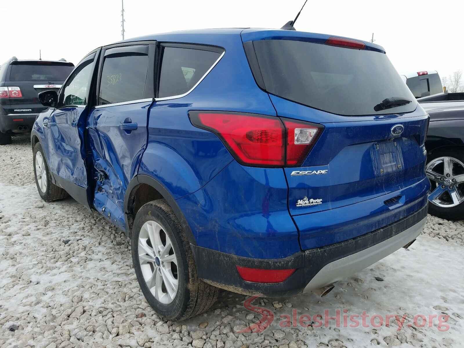 1FMCU9GD9KUC05967 2019 FORD ESCAPE