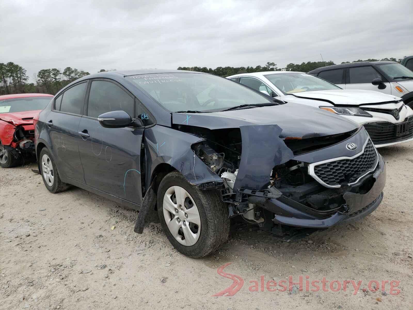 KNAFX4A61G5605946 2016 KIA FORTE