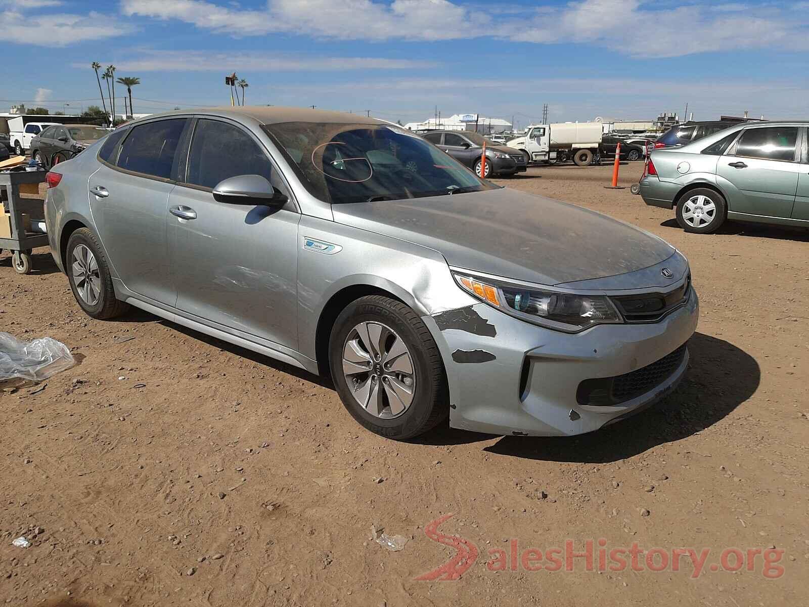 KNAGT4LE7H5015787 2017 KIA OPTIMA