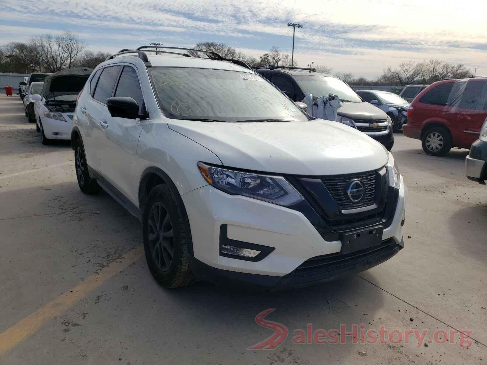 5N1AT2MT8JC850756 2018 NISSAN ROGUE