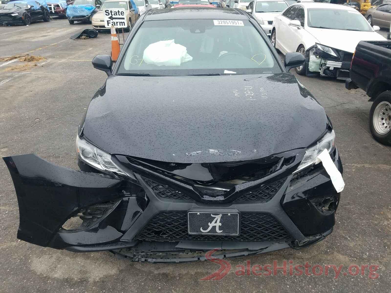 4T1B11HK1JU065849 2018 TOYOTA CAMRY