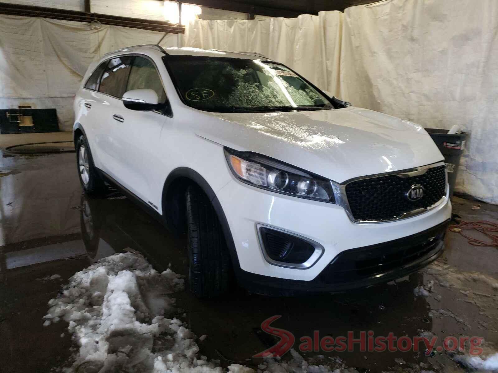 5XYPGDA52GG177827 2016 KIA SORENTO