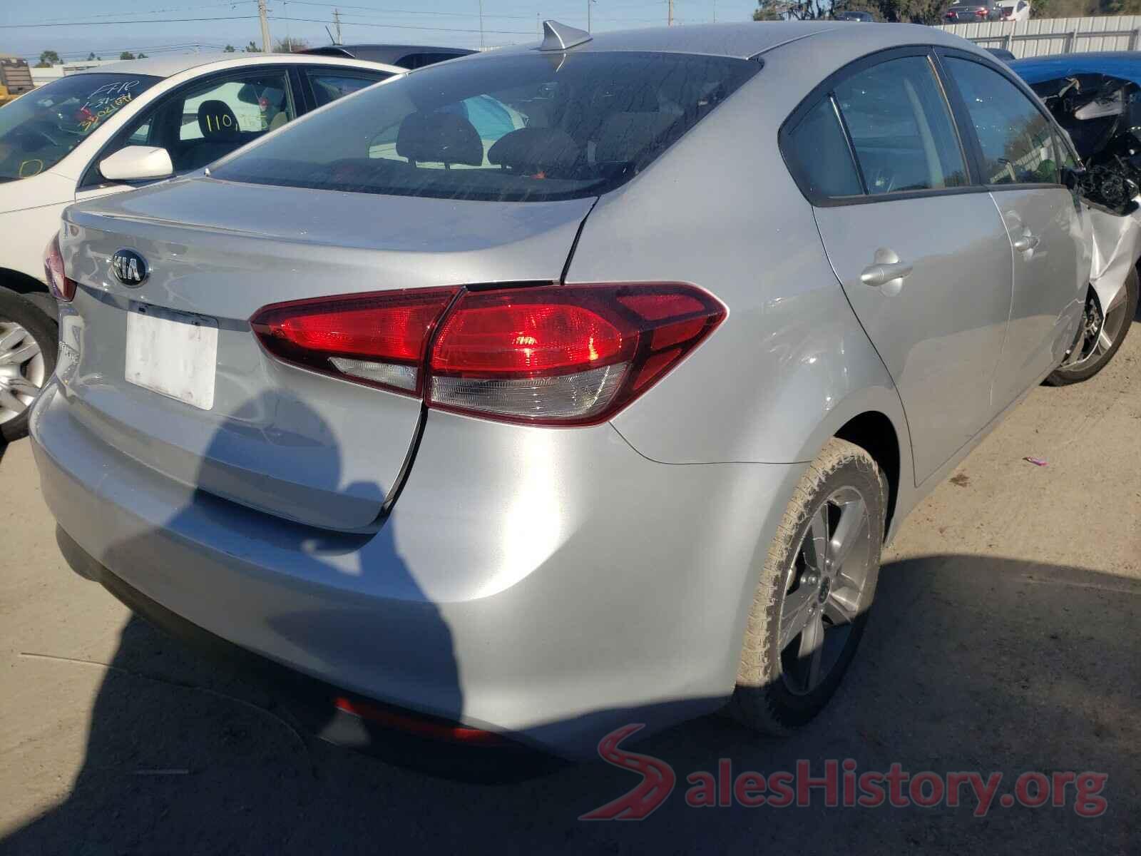 3KPFL4A72JE173760 2018 KIA FORTE