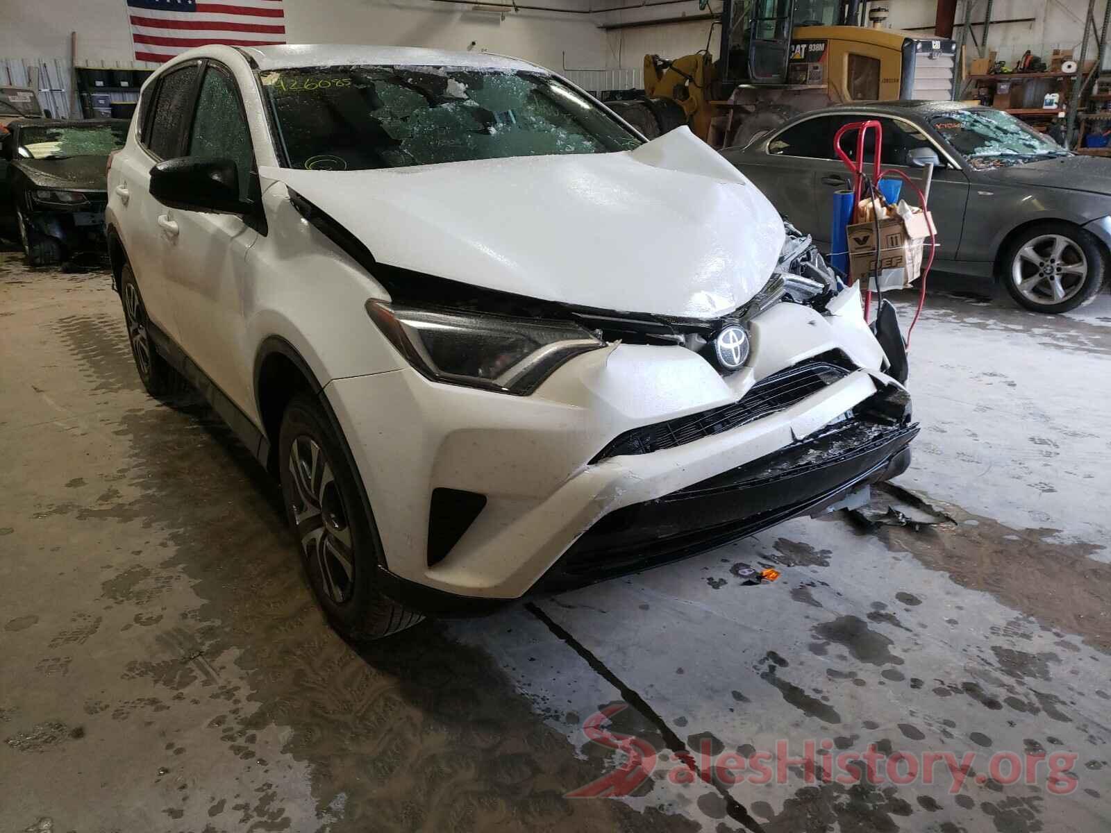 2T3ZFREV9JW426085 2018 TOYOTA RAV4