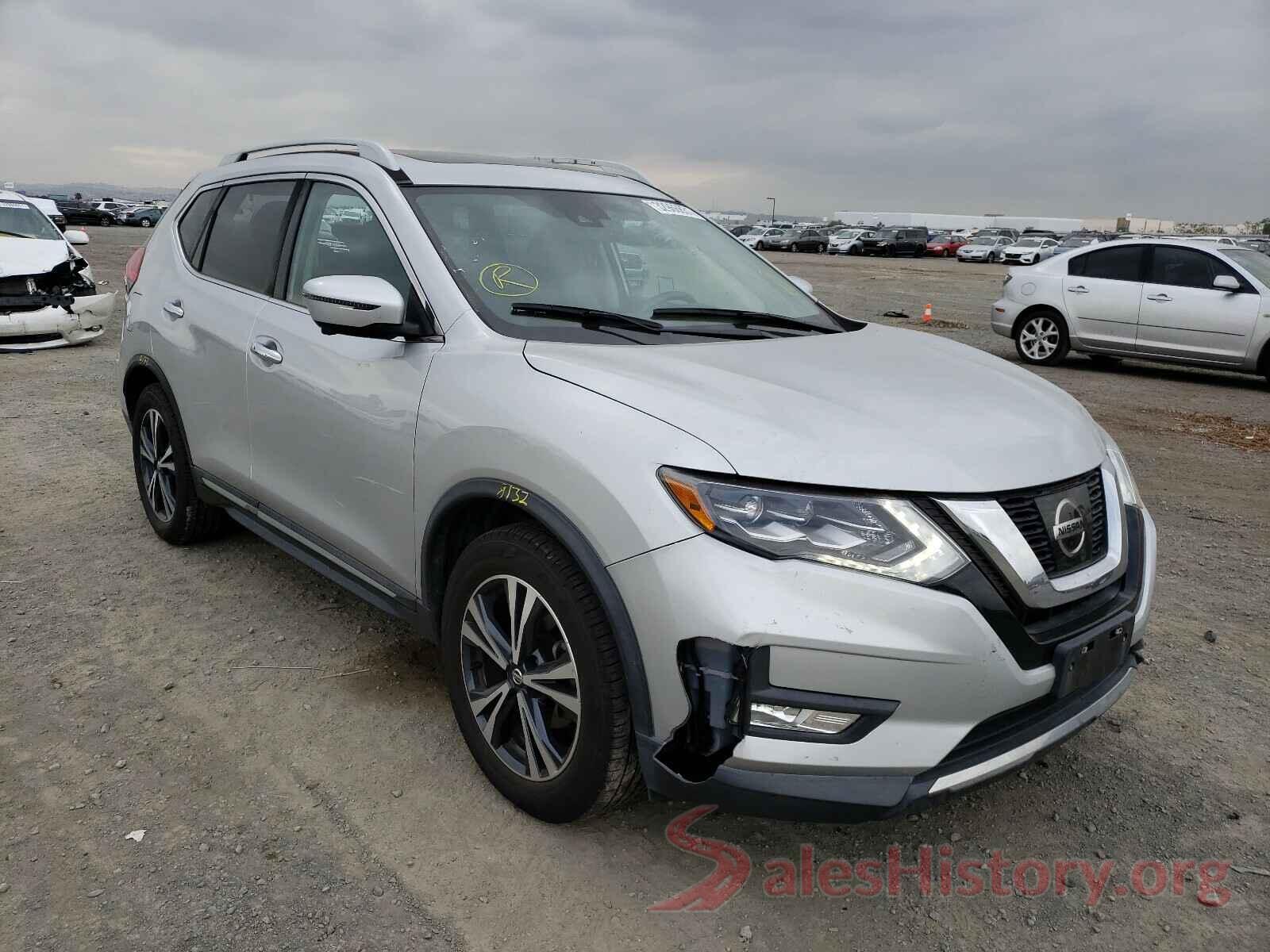 5N1AT2MT0HC772158 2017 NISSAN ROGUE