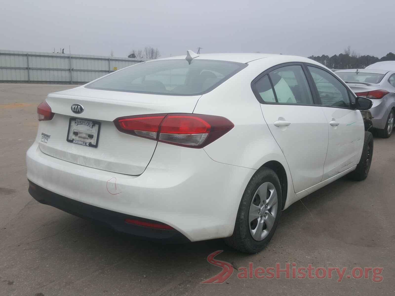 3KPFK4A78HE081047 2017 KIA FORTE