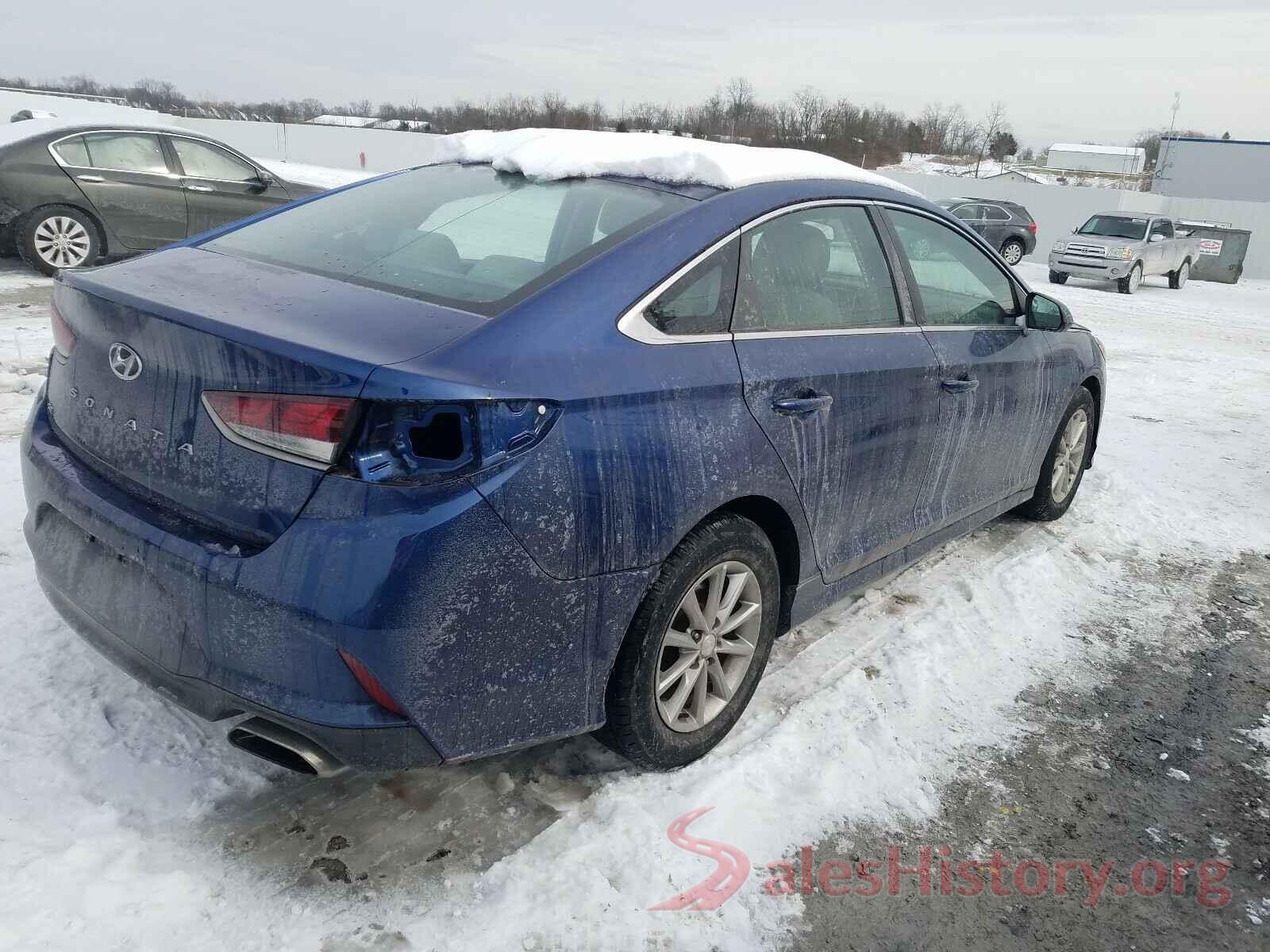 5NPE24AF0JH597777 2018 HYUNDAI SONATA