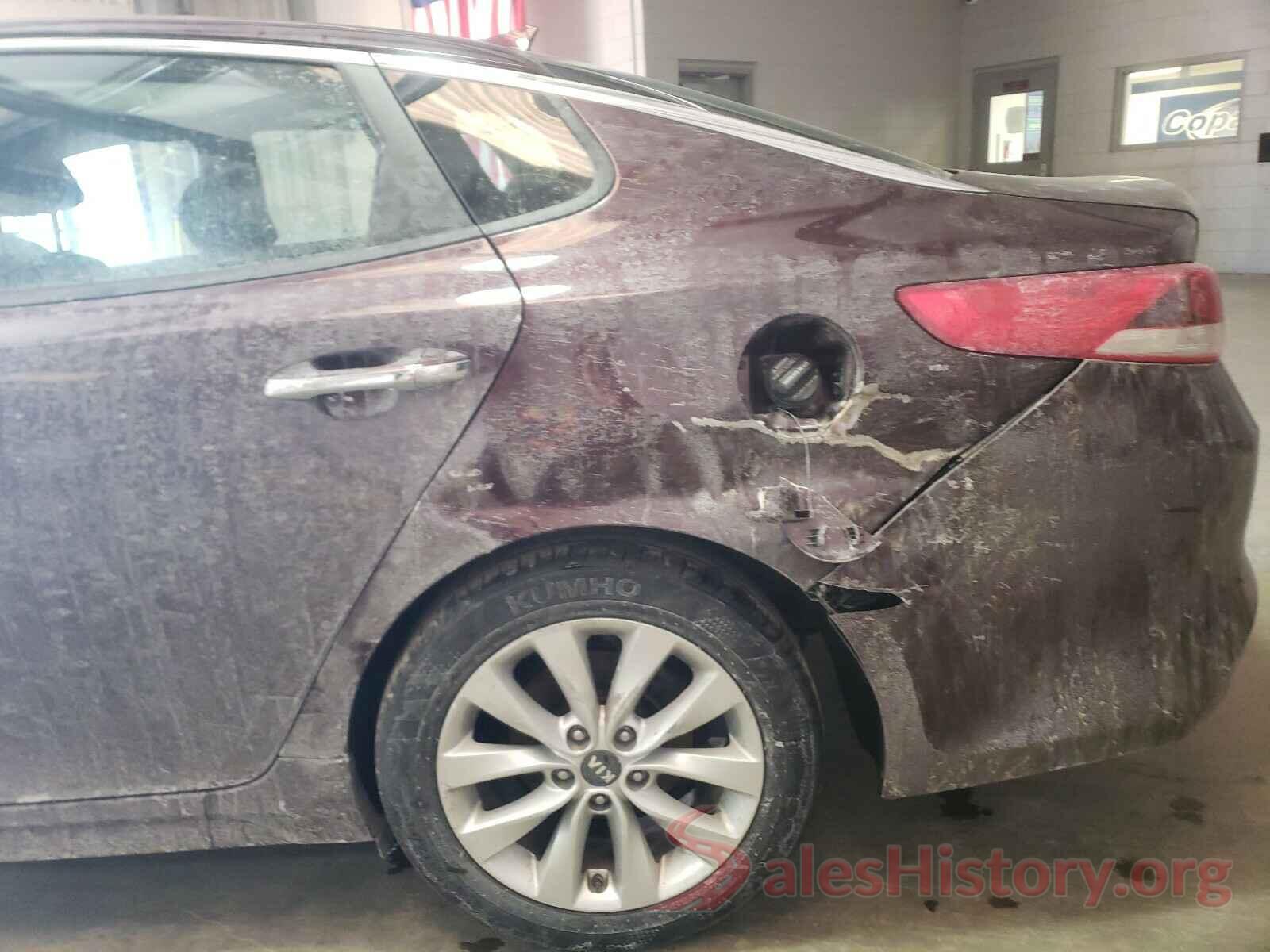 5XXGT4L33JG272433 2018 KIA OPTIMA