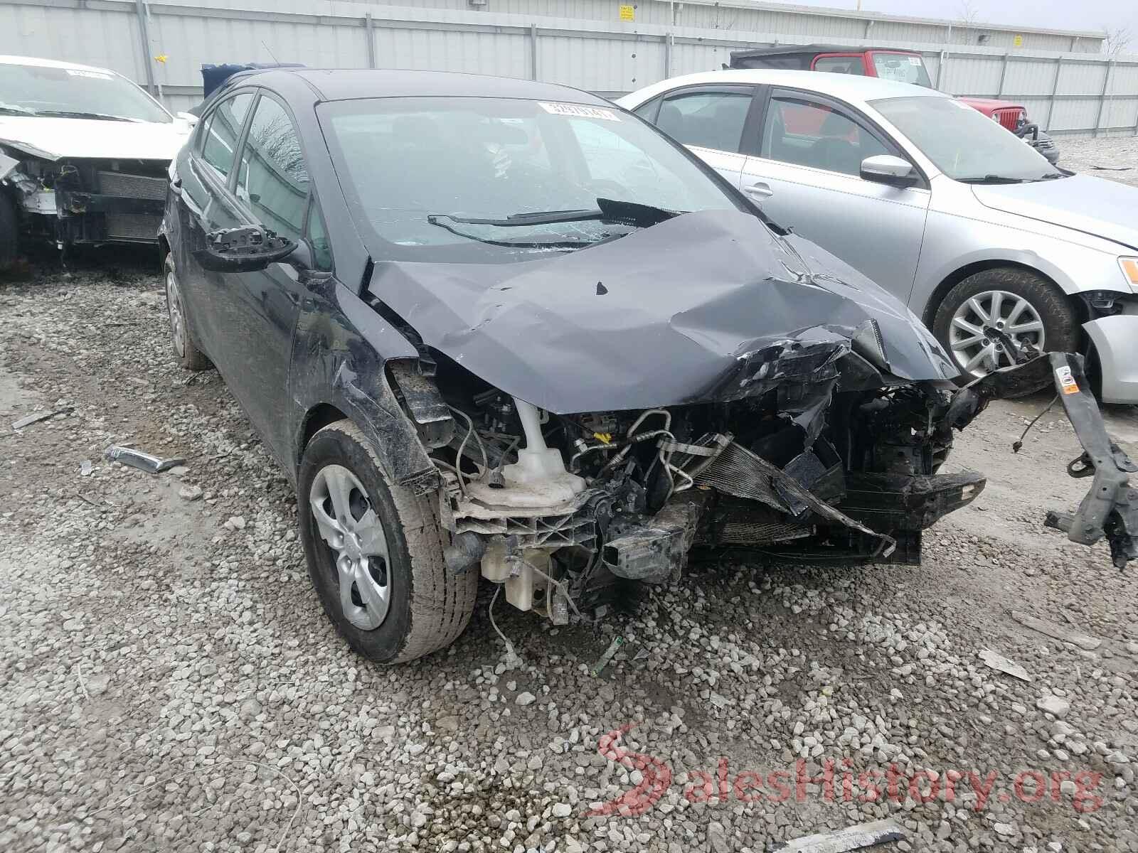 3KPFK4A74JE230978 2018 KIA FORTE