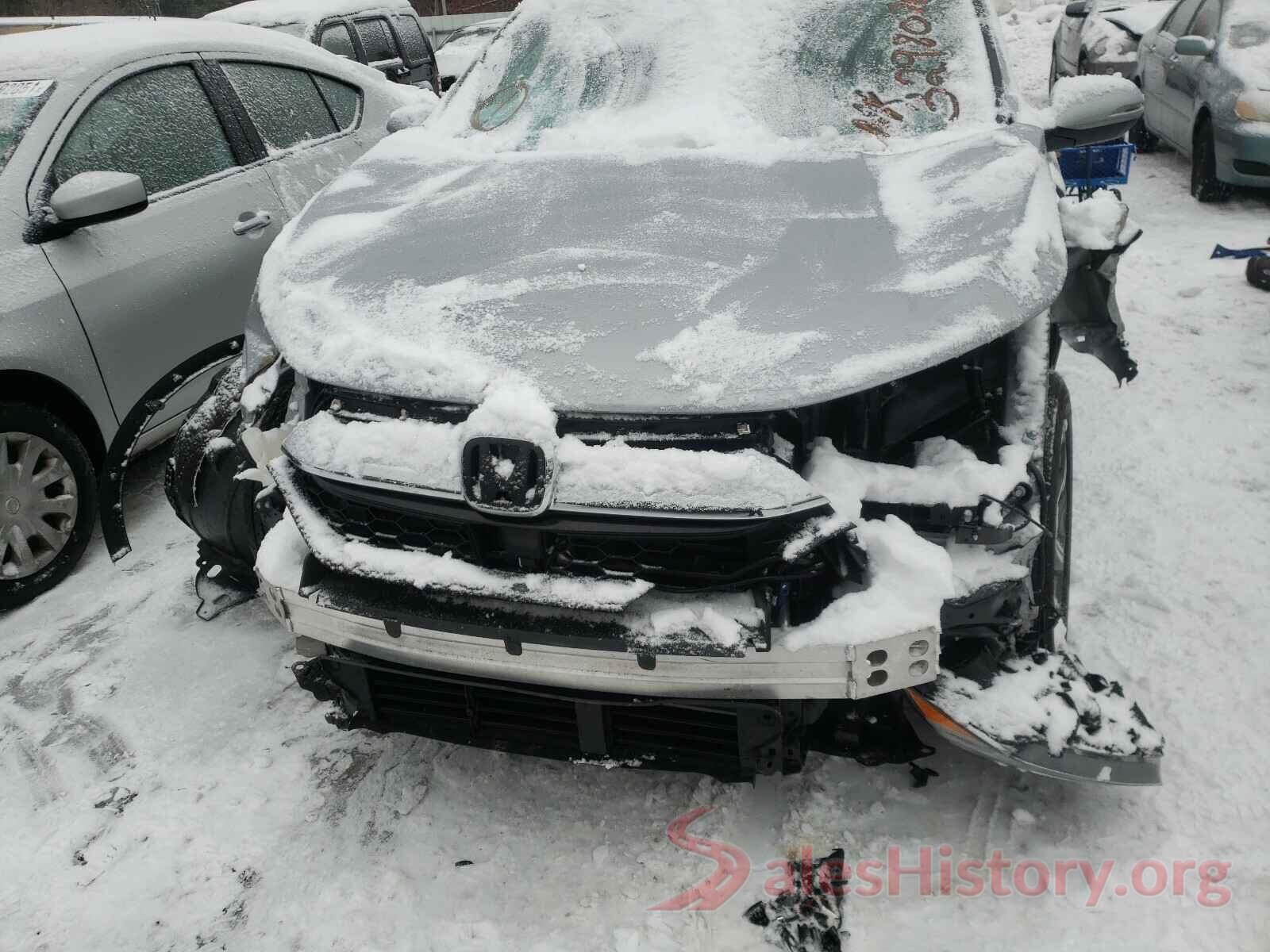 2HKRW2H54KH640252 2019 HONDA CRV