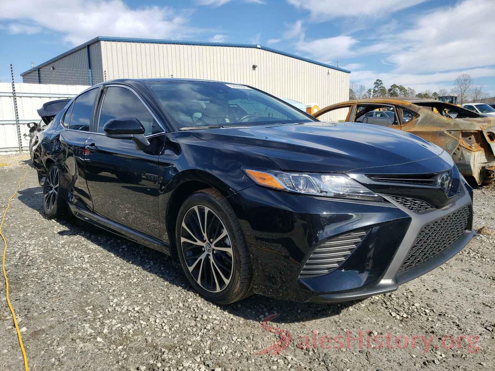 4T1B11HK3KU807167 2019 TOYOTA CAMRY