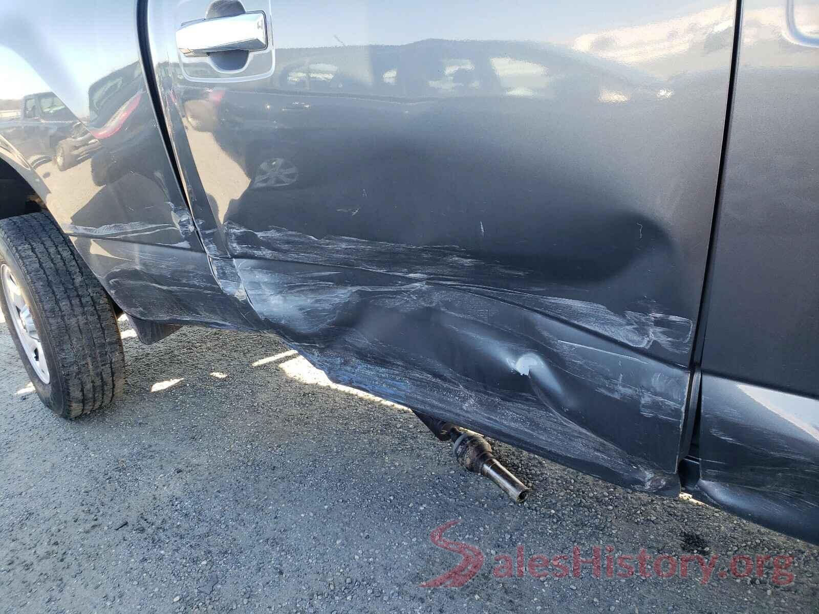 1N6AA1F37HN551899 2017 NISSAN TITAN