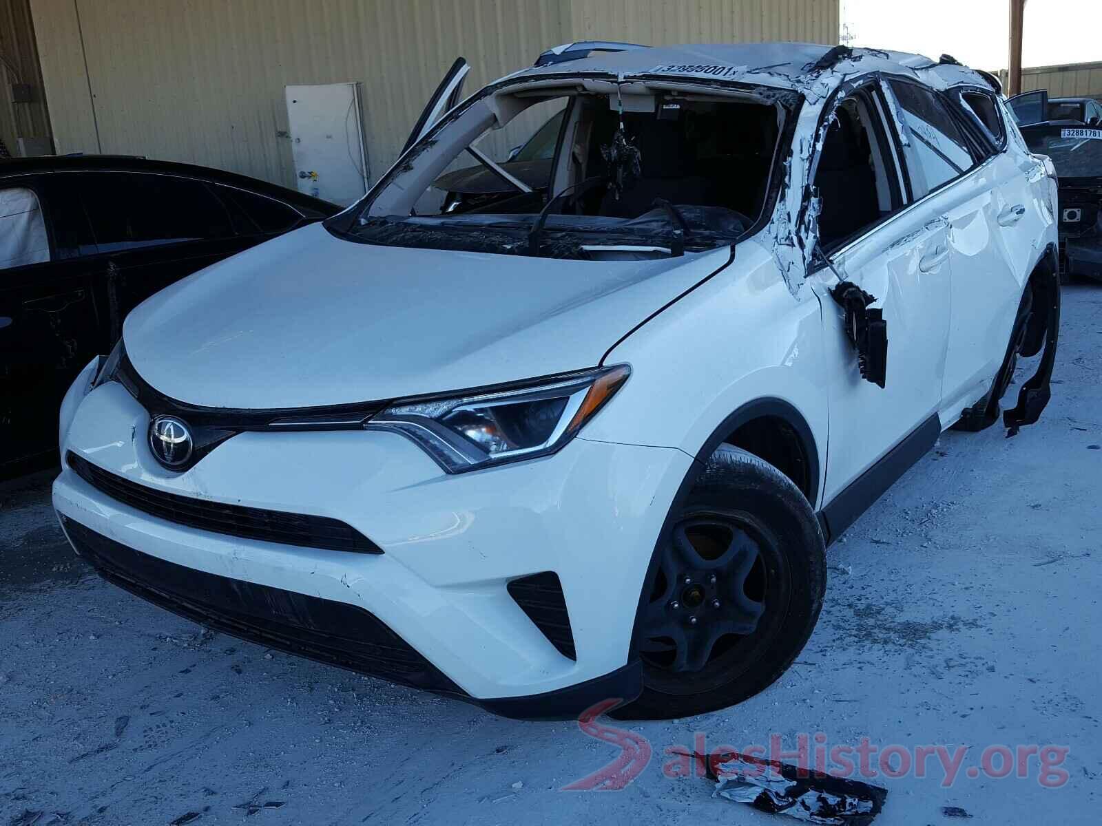 JTMZFREV8JJ210615 2018 TOYOTA RAV4