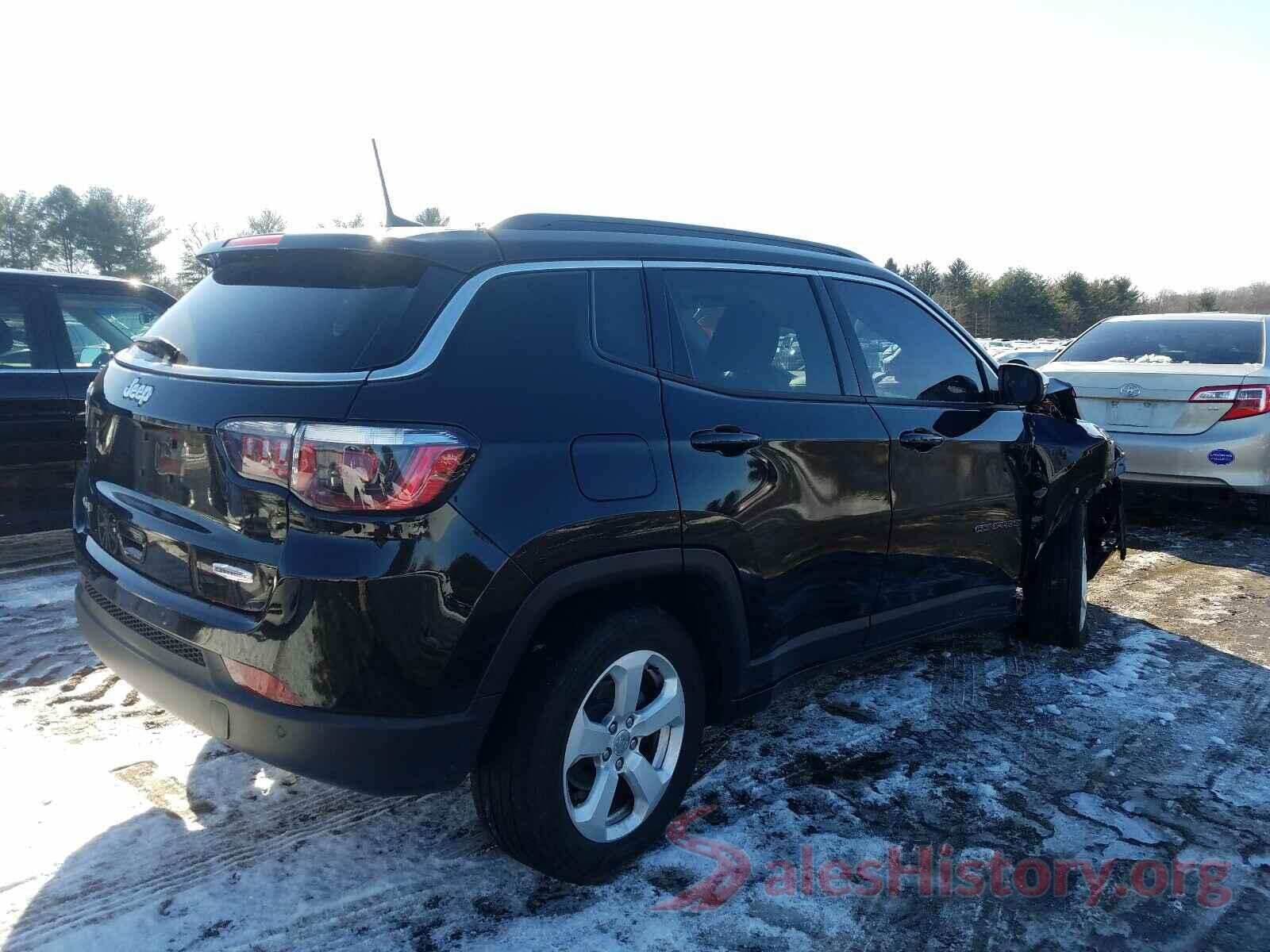 3C4NJDBB2JT433932 2018 JEEP COMPASS