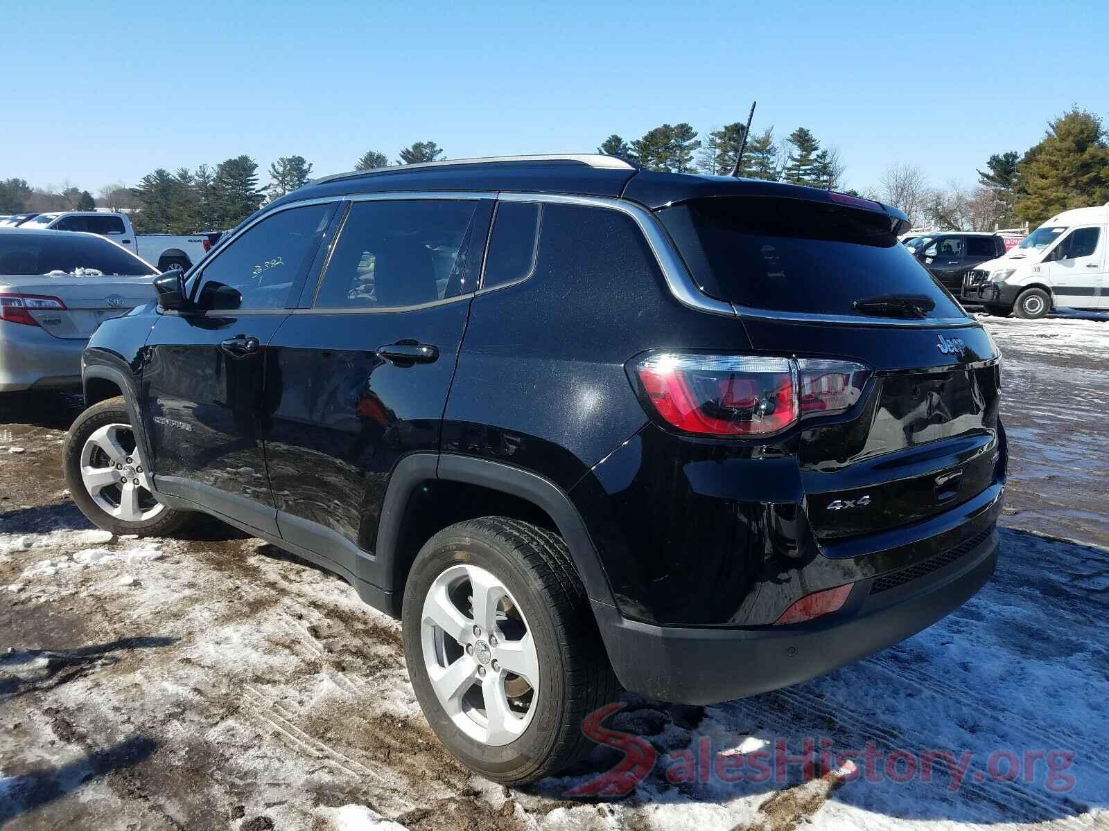 3C4NJDBB2JT433932 2018 JEEP COMPASS