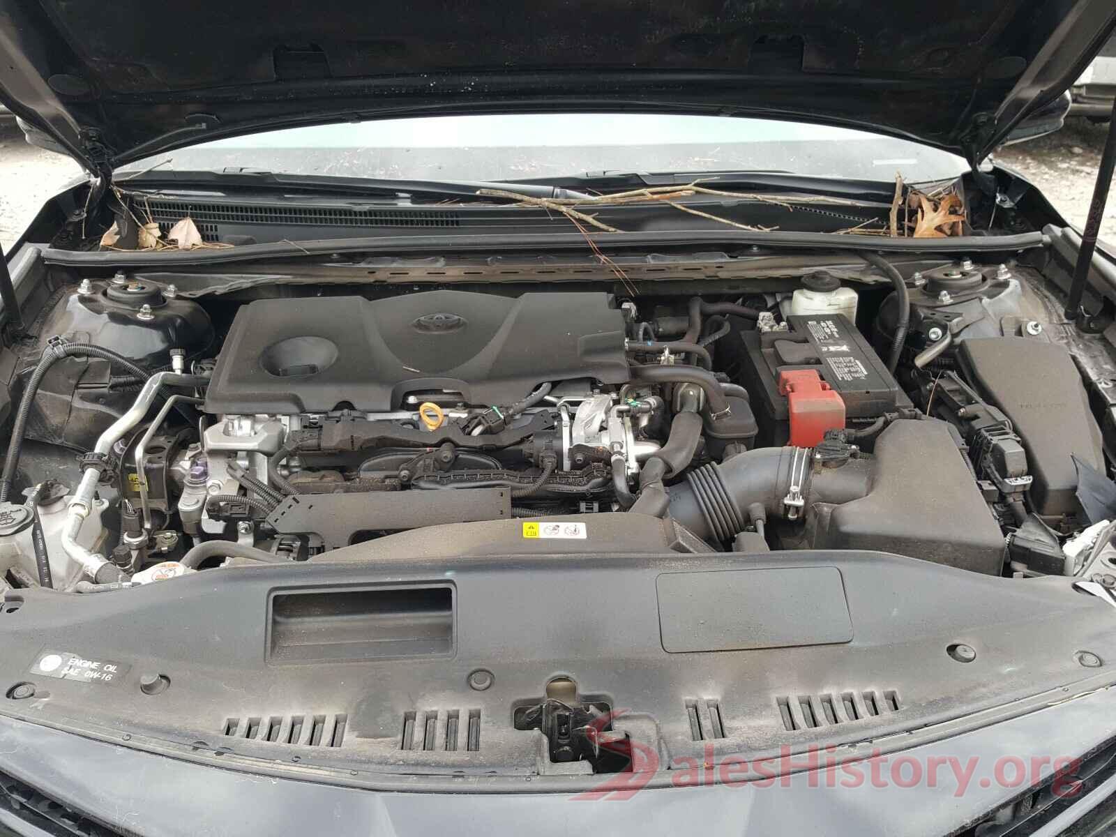 4T1B11HK6JU136074 2018 TOYOTA CAMRY