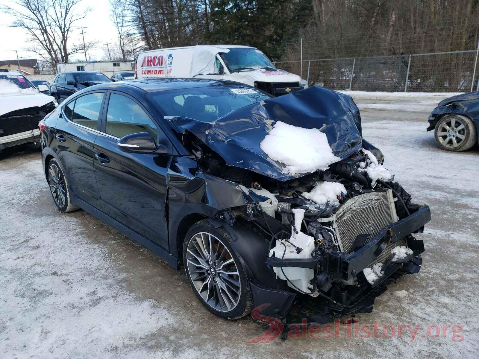 KMHD04LB0JU677805 2018 HYUNDAI ELANTRA