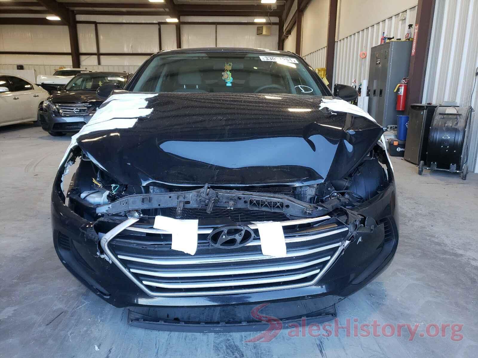 5NPD74LF8HH076391 2017 HYUNDAI ELANTRA