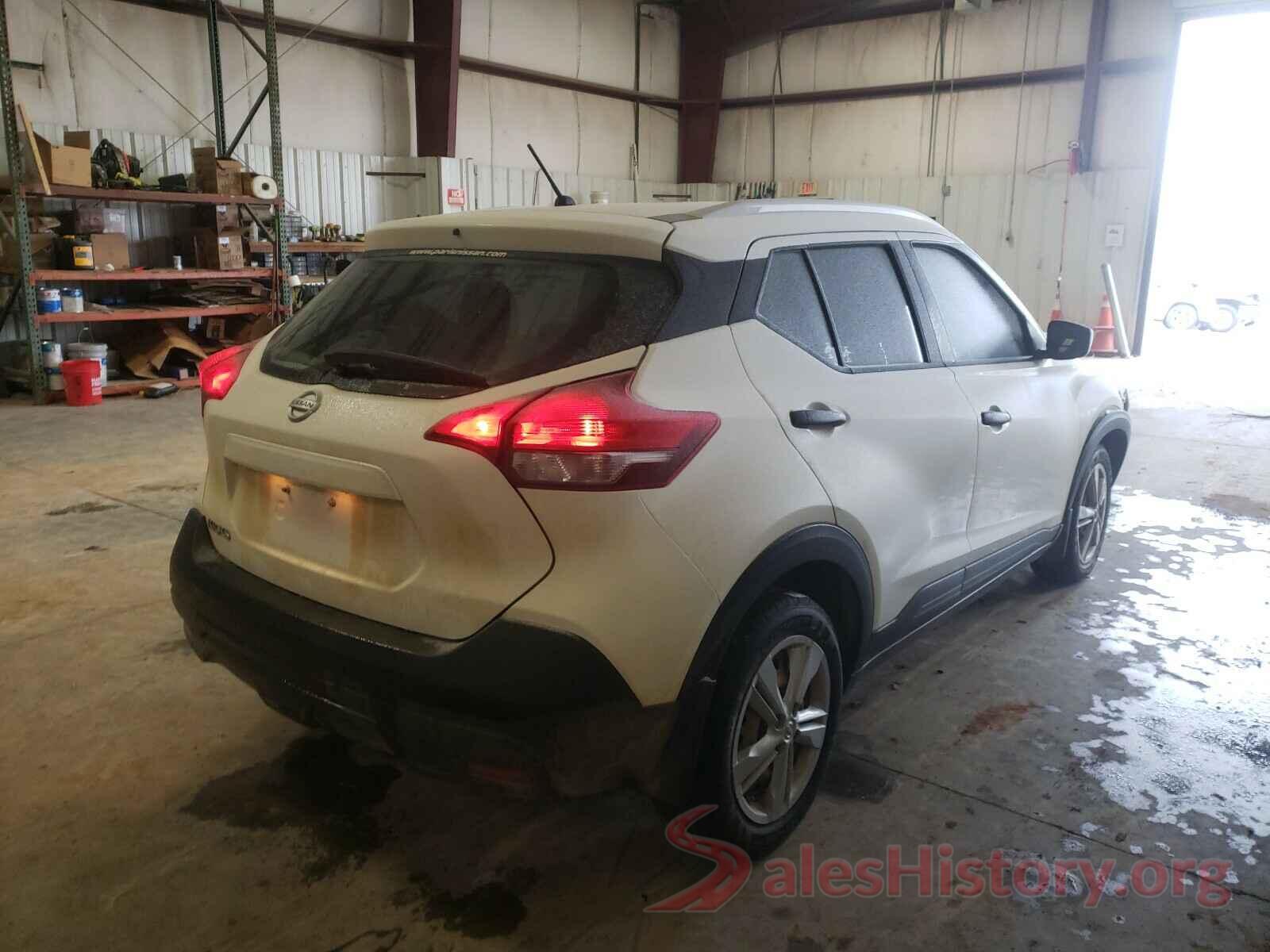 3N1CP5CU8JL526484 2018 NISSAN KICKS