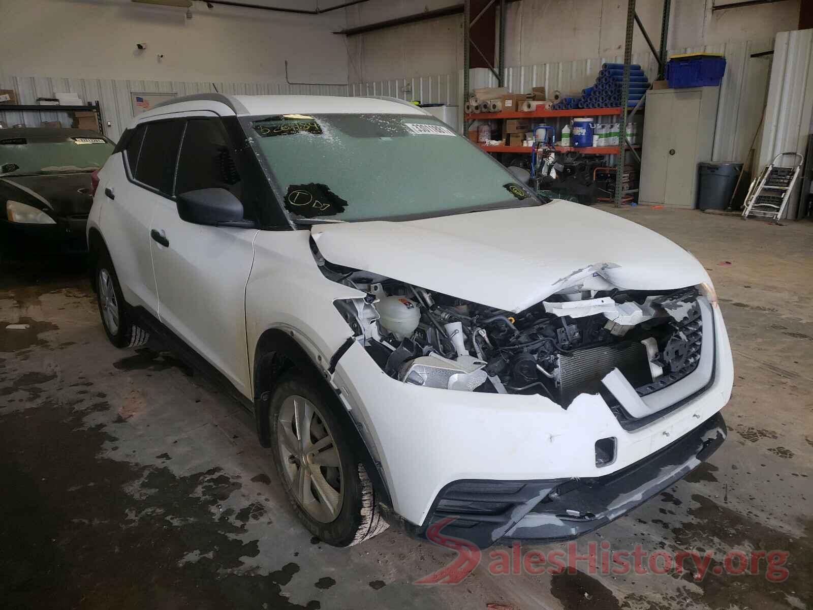 3N1CP5CU8JL526484 2018 NISSAN KICKS