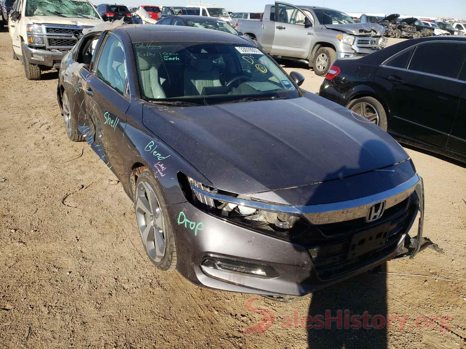 1HGCV2F93JA048802 2018 HONDA ACCORD