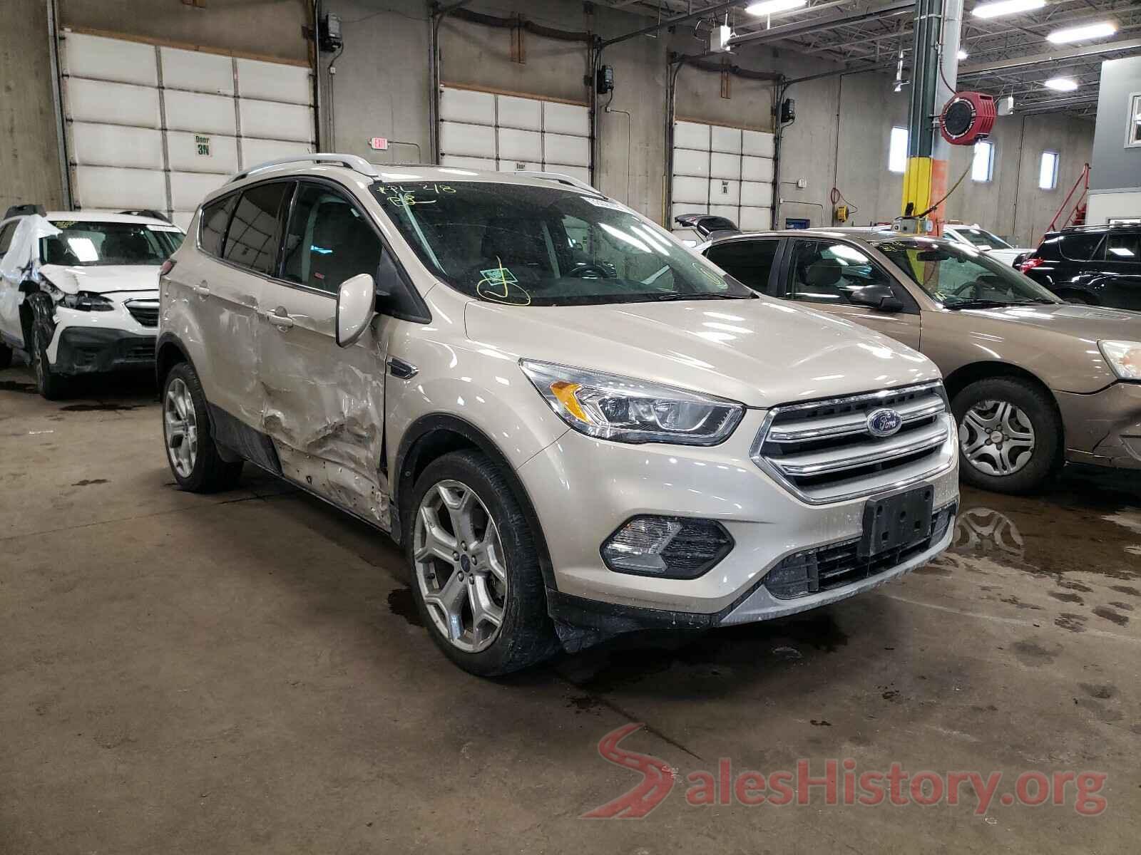 1FMCU9J92HUD41967 2017 FORD ESCAPE