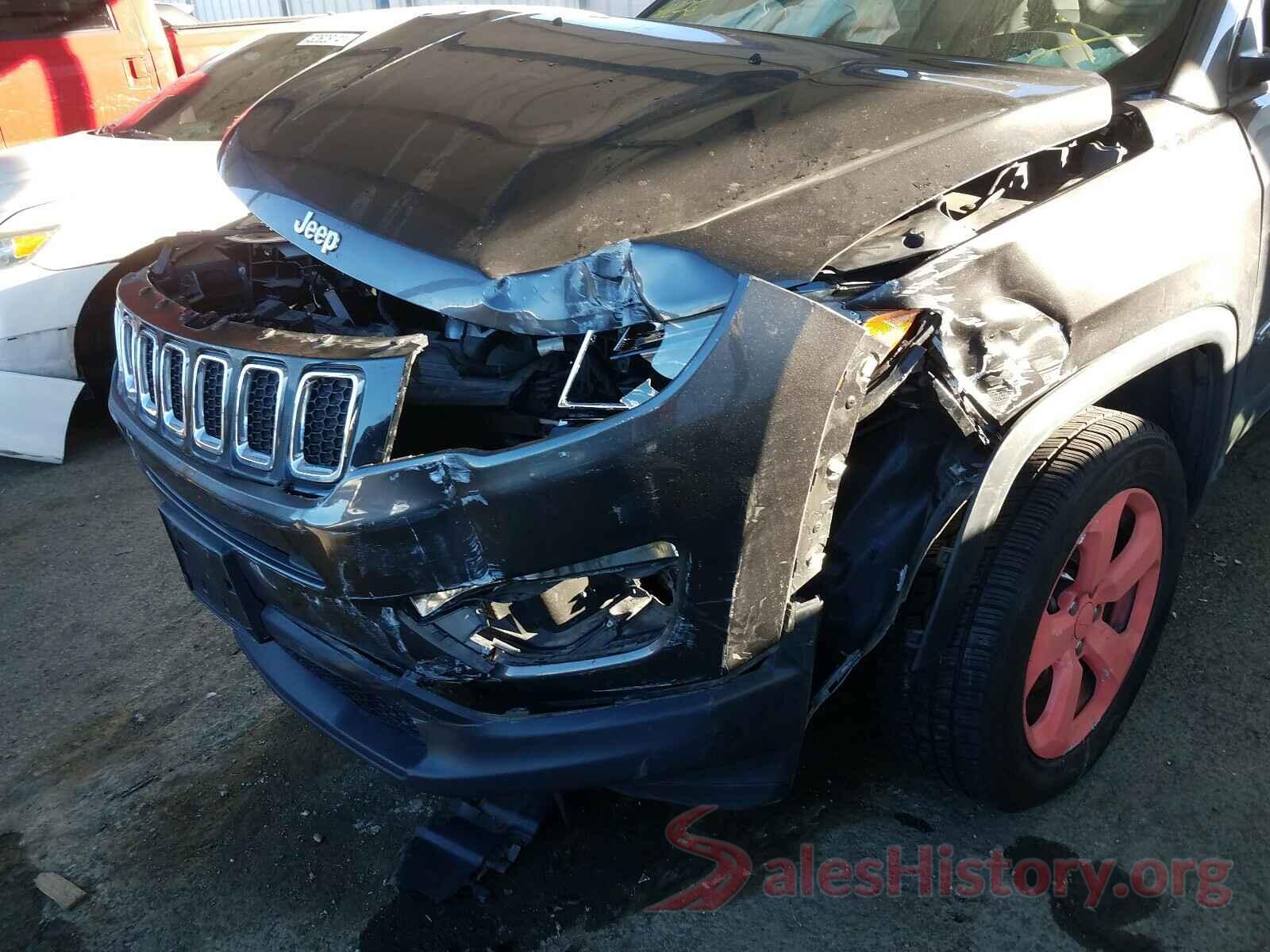 3C4NJDBB3KT596882 2019 JEEP COMPASS