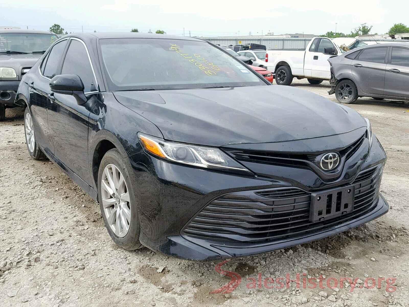 JTNB11HK5J3048302 2018 TOYOTA CAMRY