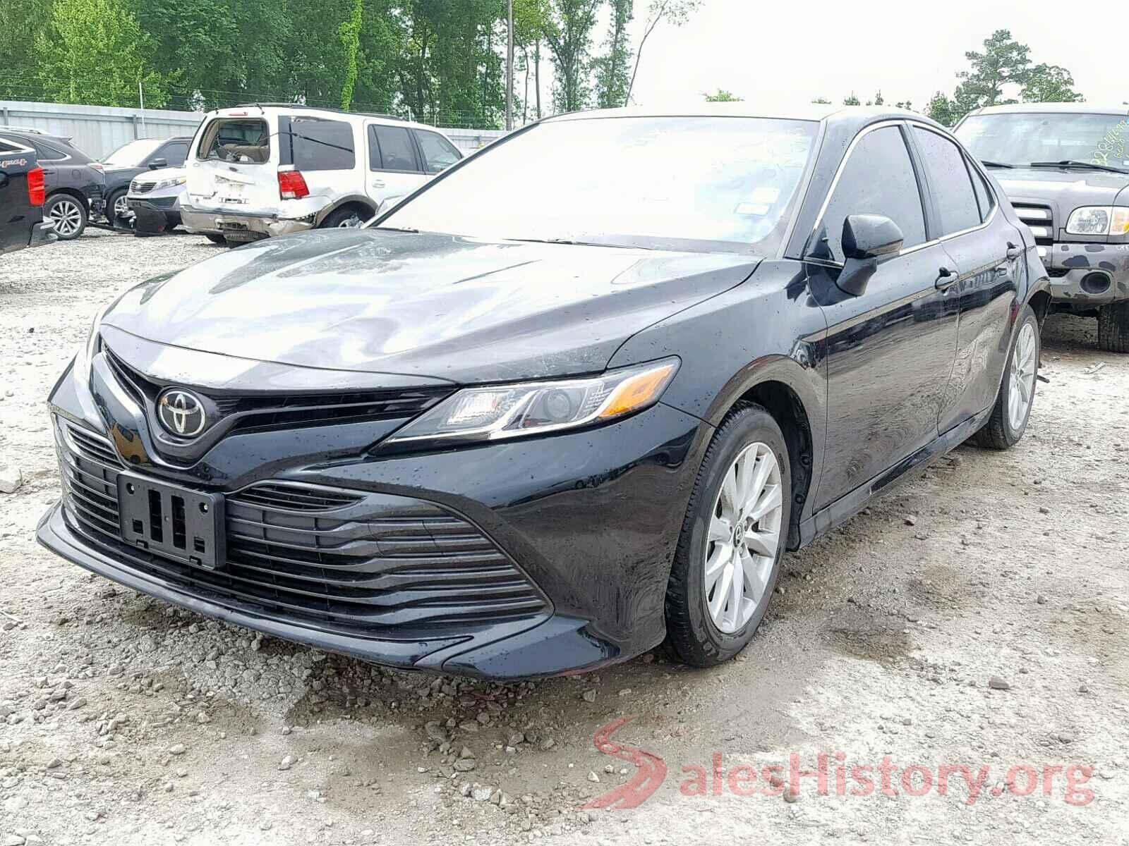 JTNB11HK5J3048302 2018 TOYOTA CAMRY