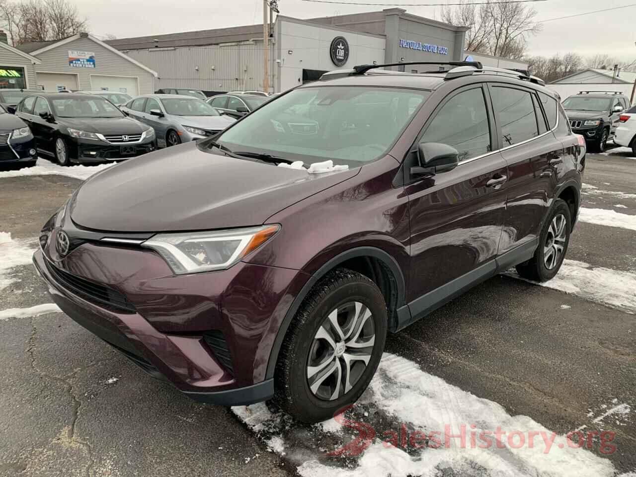 2T3ZFREV5HW337754 2017 TOYOTA RAV4