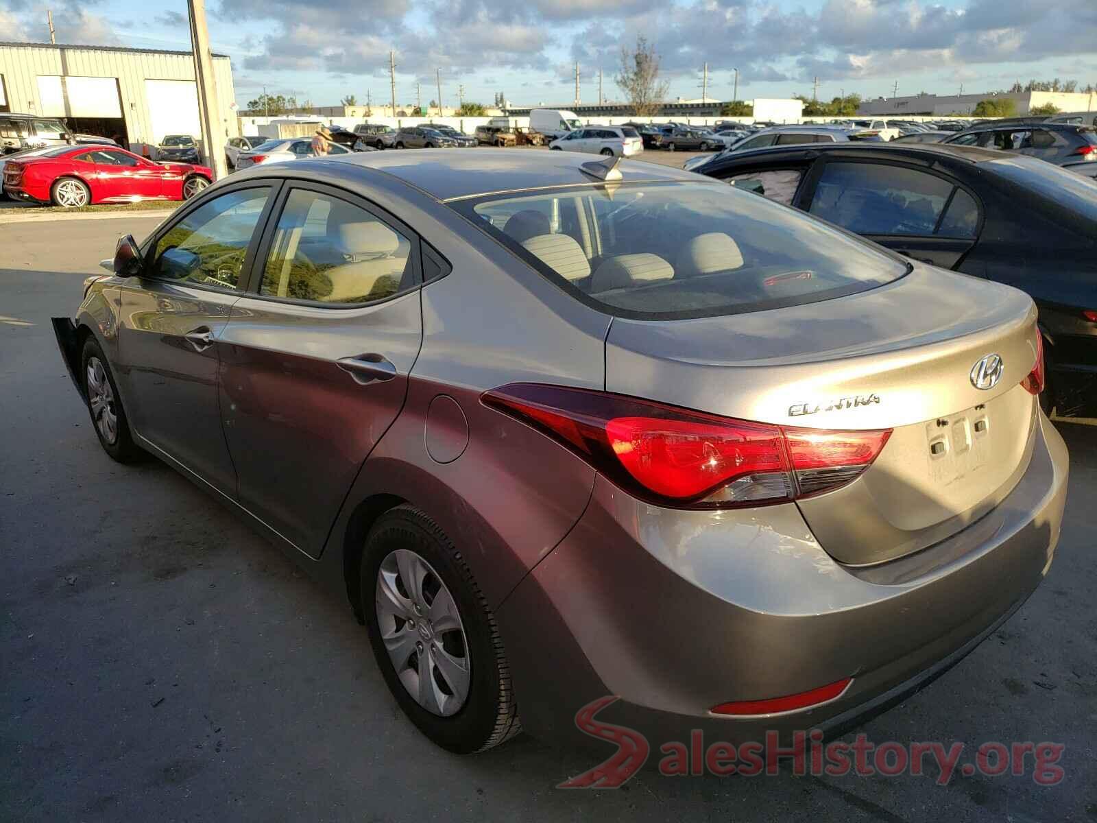 5NPDH4AE7GH772441 2016 HYUNDAI ELANTRA