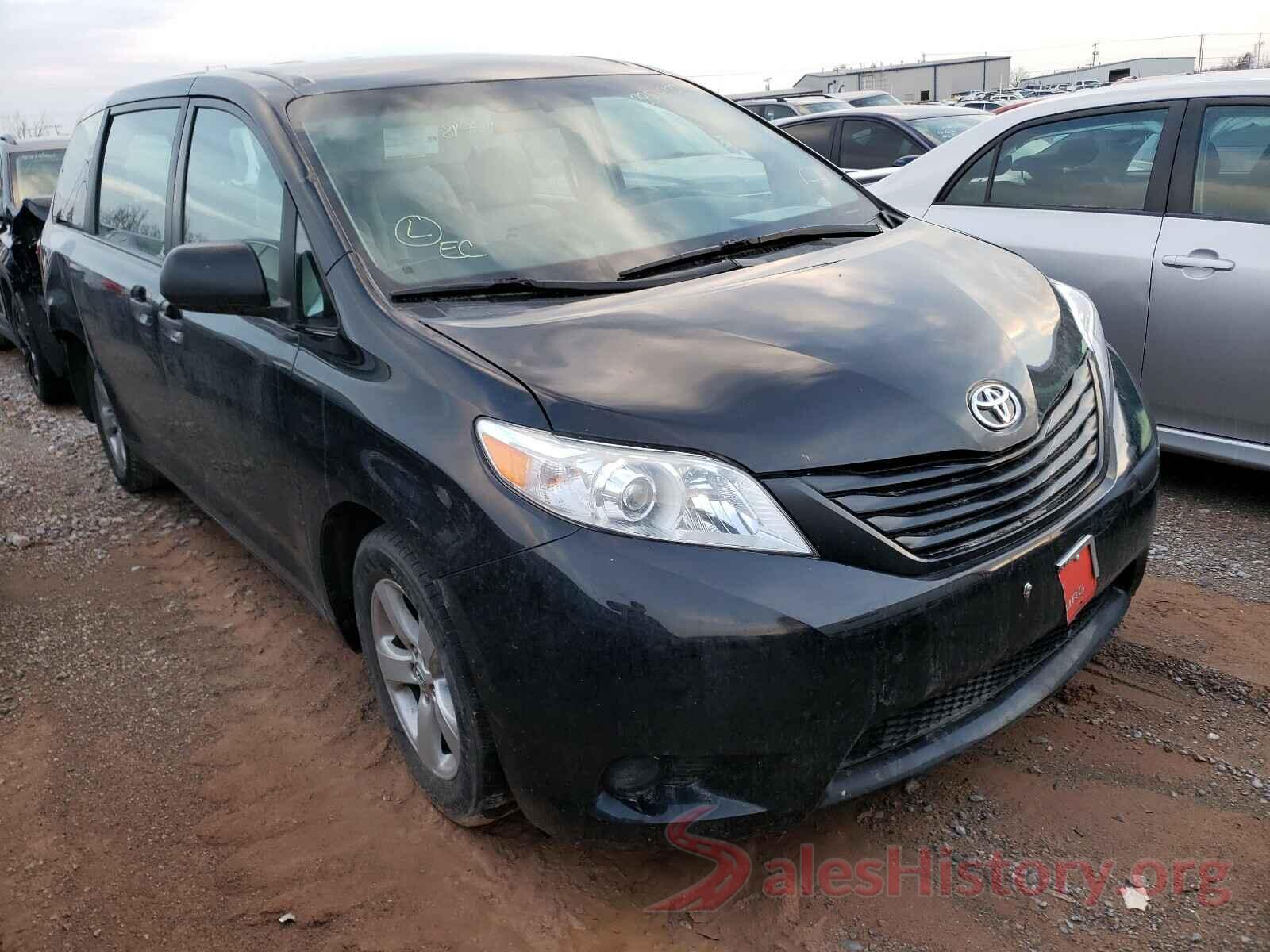 5TDZZ3DC4HS811991 2017 TOYOTA SIENNA