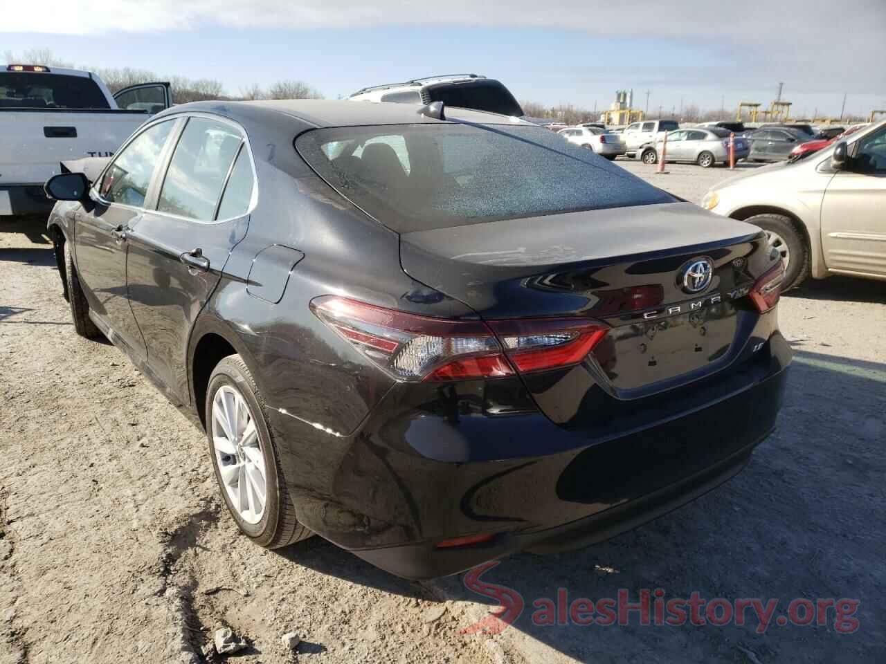 4T1R11AK9NU620318 2022 TOYOTA CAMRY