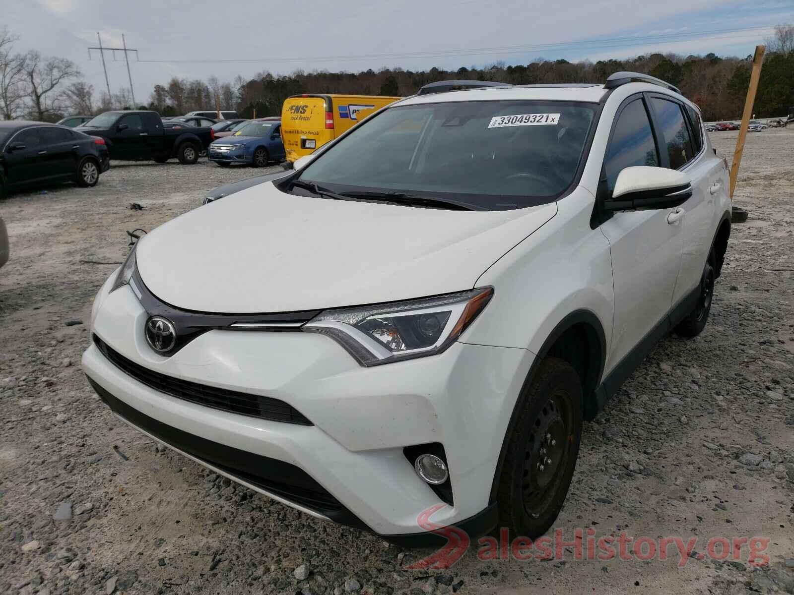 JTMWFREV9JD132797 2018 TOYOTA RAV4